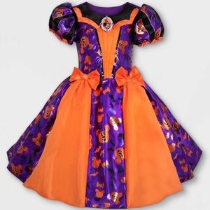 NWT Girls' Disney Minnie Mouse Witch Costume
Dress Disney Store